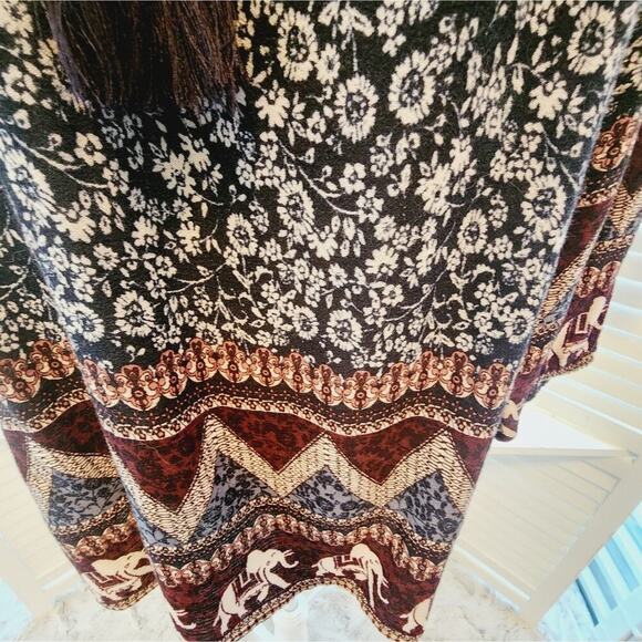 SKIES ARE BLUE BROWN/BLUE TUNIC WITH ELEPHANTS SIZE MED - Picture 3 of 7